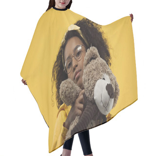 Personality  Curly African American Girl In Glasses Holding Teddy Bear Isolated On Yellow Hair Cutting Cape