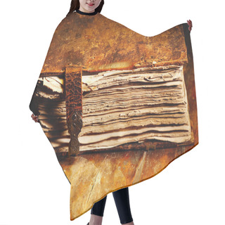 Personality  Old Book Hair Cutting Cape