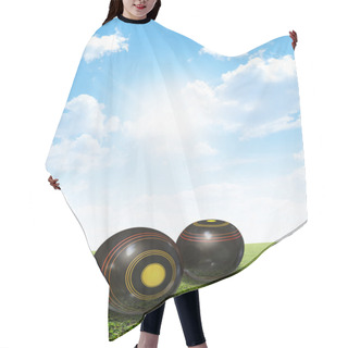 Personality  Bowls On Lawn Hair Cutting Cape