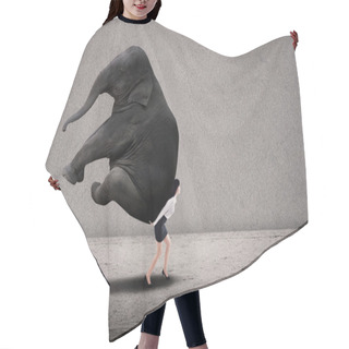 Personality  Businesswoman Lifting Heavy Elephant Hair Cutting Cape