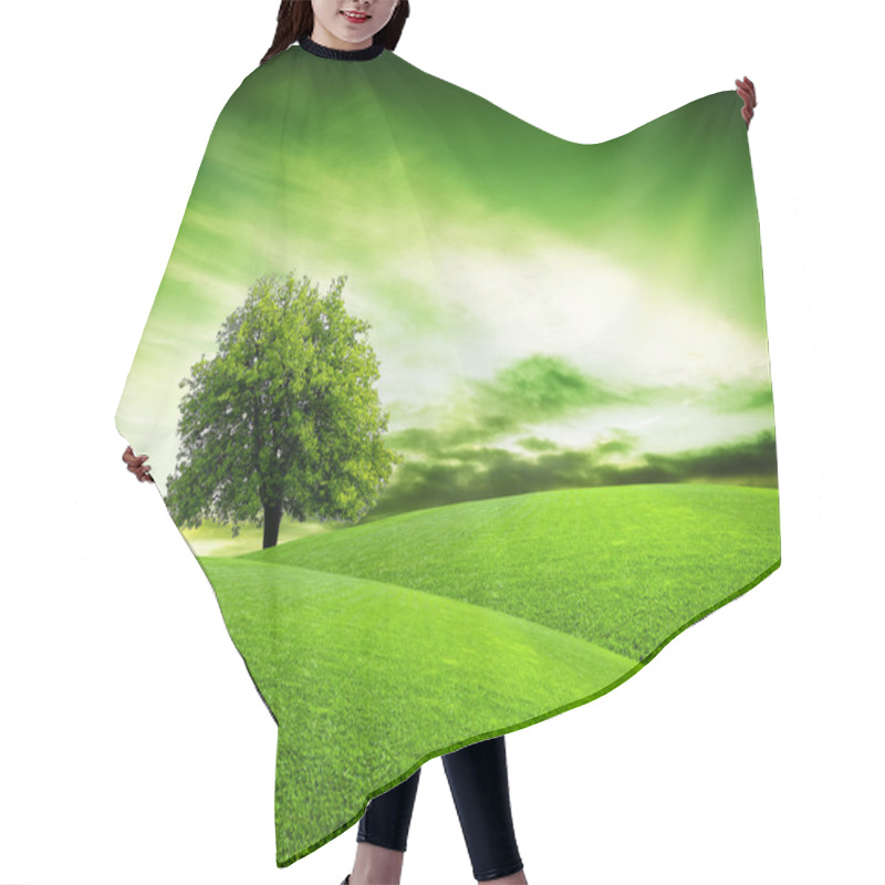 Personality  Eco green planet hair cutting cape