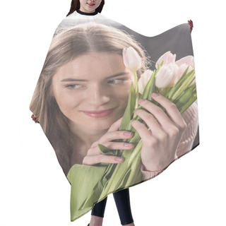 Personality  Woman With Fresh Flowers Hair Cutting Cape