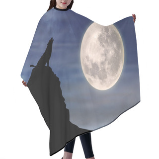 Personality  Wolf Howling At Full Moon 1 Hair Cutting Cape