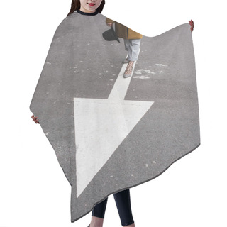 Personality  Woman Standing On Arrow Sign Hair Cutting Cape