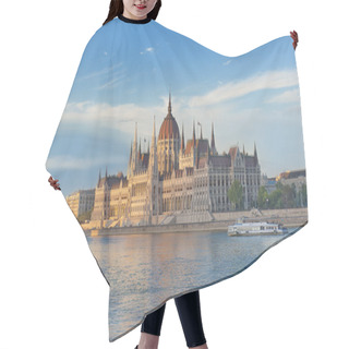 Personality  The Parliament In Budapest Hair Cutting Cape