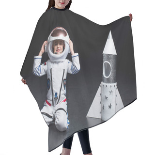 Personality  Boy In Astronaut Costume Hair Cutting Cape