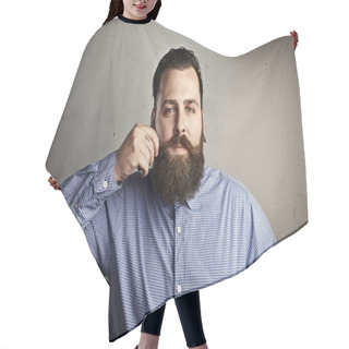 Personality  Portrait Of A Bearded Man Hair Cutting Cape