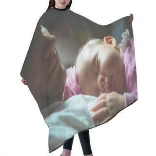 Personality  Image Of Young Dad With Cute Little Daughter In His Arms Hair Cutting Cape