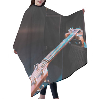 Personality  Electric Guitar On Stage Hair Cutting Cape