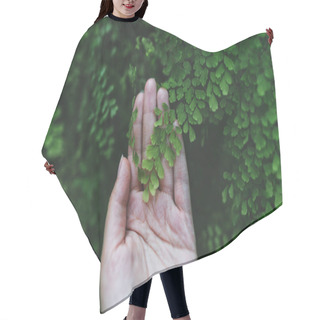 Personality  Green Leaves Hair Cutting Cape
