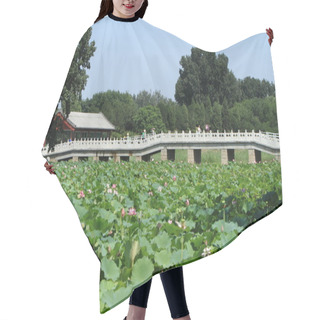 Personality  Lotus Flower Hair Cutting Cape