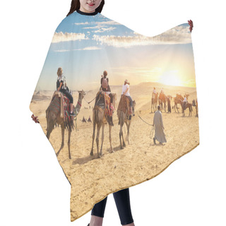 Personality  Camels And Tourists Hair Cutting Cape