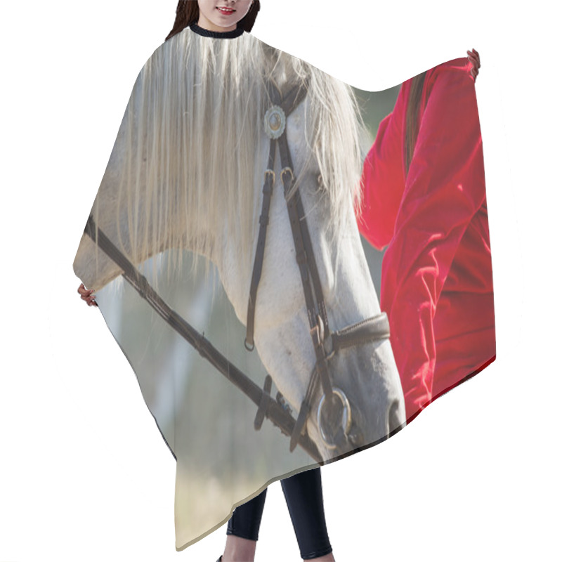 Personality  Young Woman Walking Her Horse Hair Cutting Cape