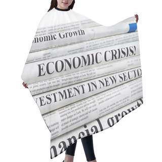 Personality  Newspapers Close-up Shot Hair Cutting Cape