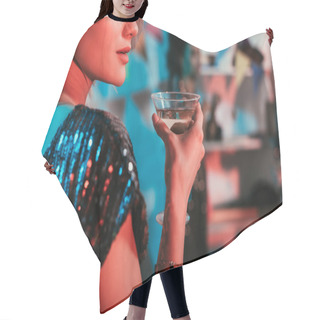 Personality  Blonde Woman Holding Glass With Cocktail At Party Hair Cutting Cape