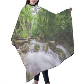 Personality  PiTuGro Waterfall Is Often Called The Heart Shaped Waterfalls Um Hair Cutting Cape