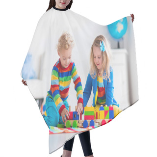 Personality  Kids Playing With Wooden Toy Train Hair Cutting Cape