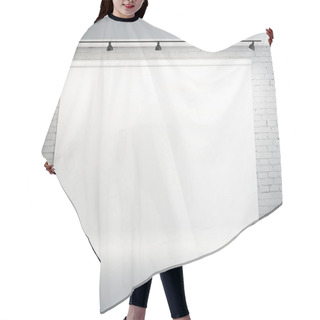 Personality  White Backdrop In Room Hair Cutting Cape