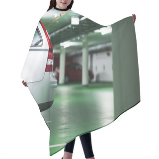 Personality  Underground Parking Hair Cutting Cape