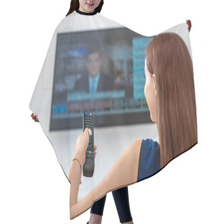 Personality  Woman Watching TV Hair Cutting Cape