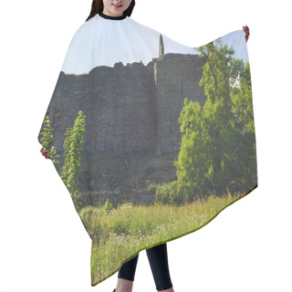 Personality  Castle Sween Is A Ruined Castle In The Scottish Council Area Argyll And Bute Knapdale Region. It Is Today Considered The Oldest Stone Castle On The Scottish Mainland. Hair Cutting Cape