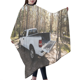 Personality  White Pickup Car With Opened Truck In Forest Hair Cutting Cape