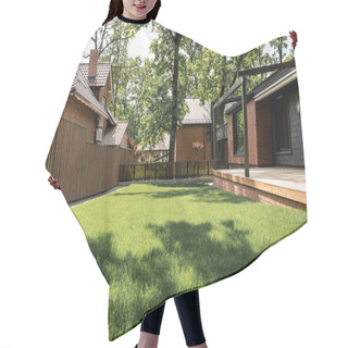 Personality  Modern House With Patio, Green Lawn, Wooden Fence, Cottage City, Real Estate Market Hair Cutting Cape