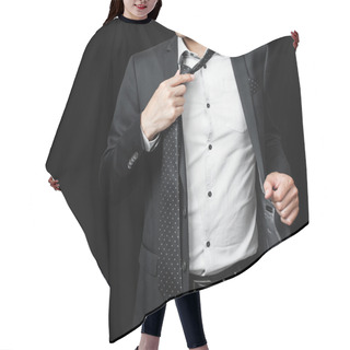 Personality  Man In Suit On A Black Background Hair Cutting Cape