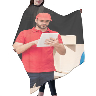 Personality  Portrait Of Delivery Man In Red Uniform Using Digital Tablet Hair Cutting Cape