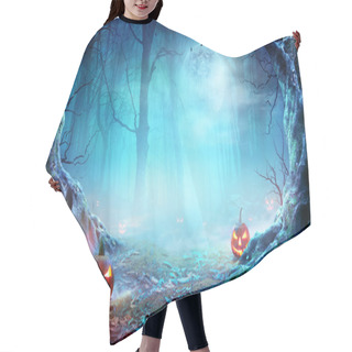 Personality  Jack O Lanterns In Spooky Forest At Moonlight - Halloween Hair Cutting Cape