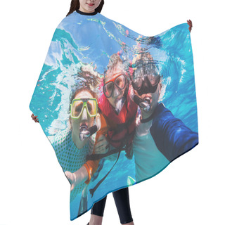 Personality  Father And Son Snorkeling Hair Cutting Cape