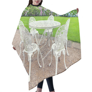 Personality  Vintage Garden Furniture Hair Cutting Cape