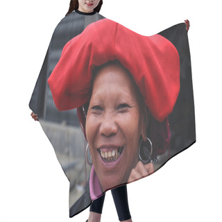 Personality  Red Dao Ethnic Minority Woman With Turban In Sapa, Vietnam Hair Cutting Cape