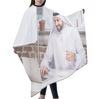 Personality  Arabian Businessman Typing On Laptop Keyboard In Office  Hair Cutting Cape