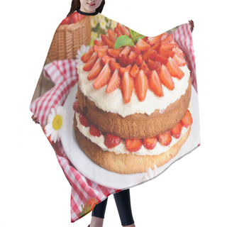 Personality  Delicious Biscuit Cake With Strawberries Hair Cutting Cape