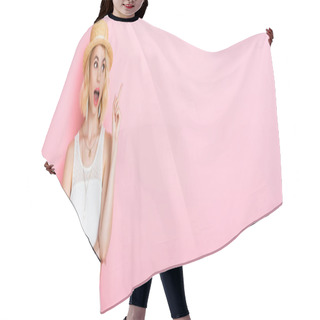 Personality  Horizontal Image Of Excited Woman In Straw Hat Having Idea On Pink  Hair Cutting Cape