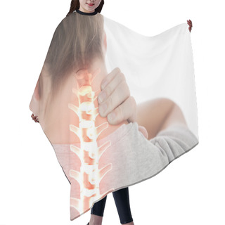 Personality  Highlighted Spine Of Woman With Neck Pain Hair Cutting Cape
