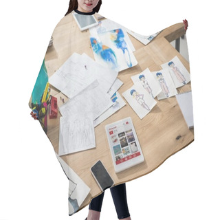 Personality  Digital Devices And Sketches On Table Hair Cutting Cape