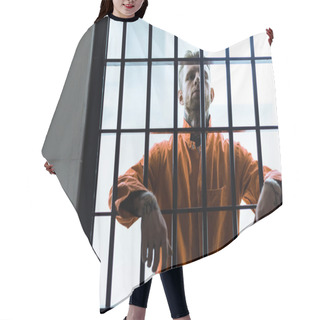 Personality  Prisoner Putting Hands Between Prison Bars Hair Cutting Cape