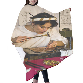 Personality  Historical Commemoration, Medieval Jewelry Hair Cutting Cape