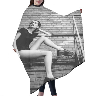 Personality  Attractive Woman Posing On Metal Stairs Hair Cutting Cape