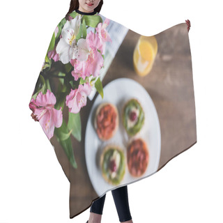 Personality  Breakfast On Kitchen Table Hair Cutting Cape
