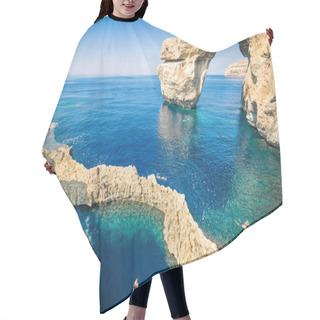 Personality  The World Famous Azure Window In Gozo Island - Mediterranean Nature Wonder In The Beautiful Malta - Unrecognizable Touristic Scuba Divers Hair Cutting Cape