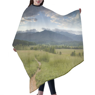 Personality  Path To The Mountains Hair Cutting Cape