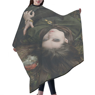 Personality  Young Forest Witch Hair Cutting Cape