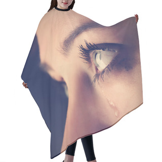 Personality  Beauty Girl Cry Hair Cutting Cape
