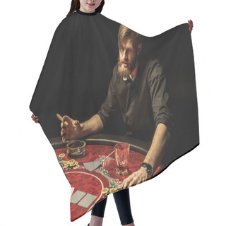Personality  Man Playing Poker Hair Cutting Cape