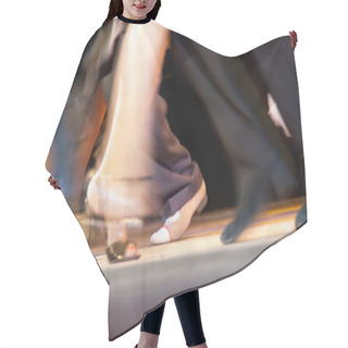 Personality  Dance Moves Hair Cutting Cape