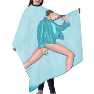 Personality  Model  Hair Cutting Cape