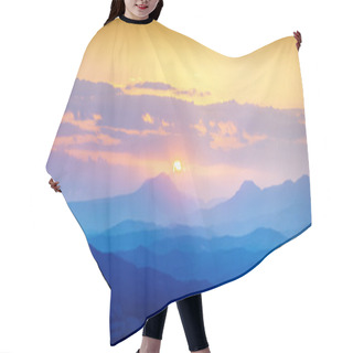 Personality  Foggy Valley Sunrise Hair Cutting Cape